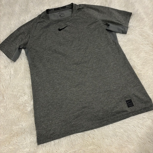 Nike Pro Dri-Fit Men’s Short Sleeve Performance Top Fitted Gray Black Swoosh Lg - Picture 2 of 11